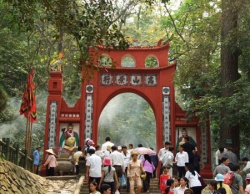 Những điểm tham quan hấp dẫn ở vùng đất Tổ