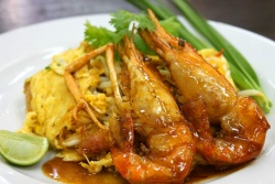 Thưởng thức món Pad Thai tại 5 quán ngon nhất Bangkok